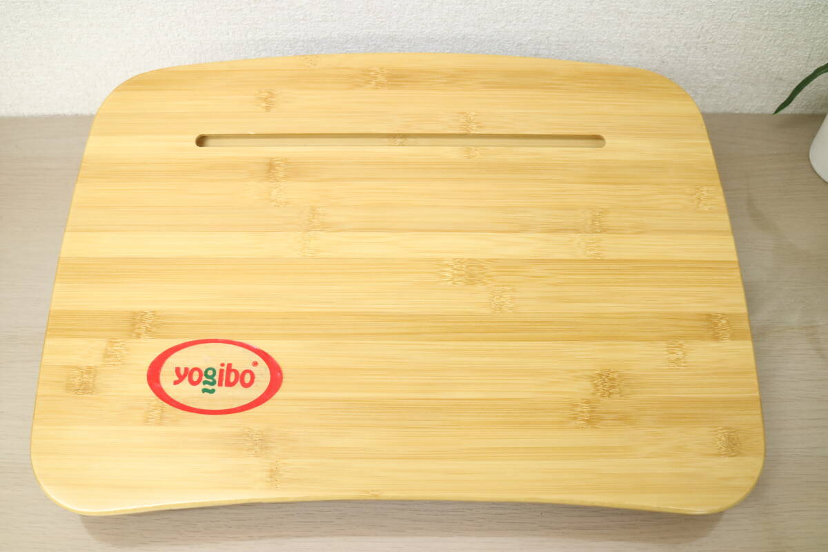yogibo ヨギボー Traybo 2.0 トレイボー クッション テーブル タブレット ノートパソコン 膝上 テーブル 13J642の画像4