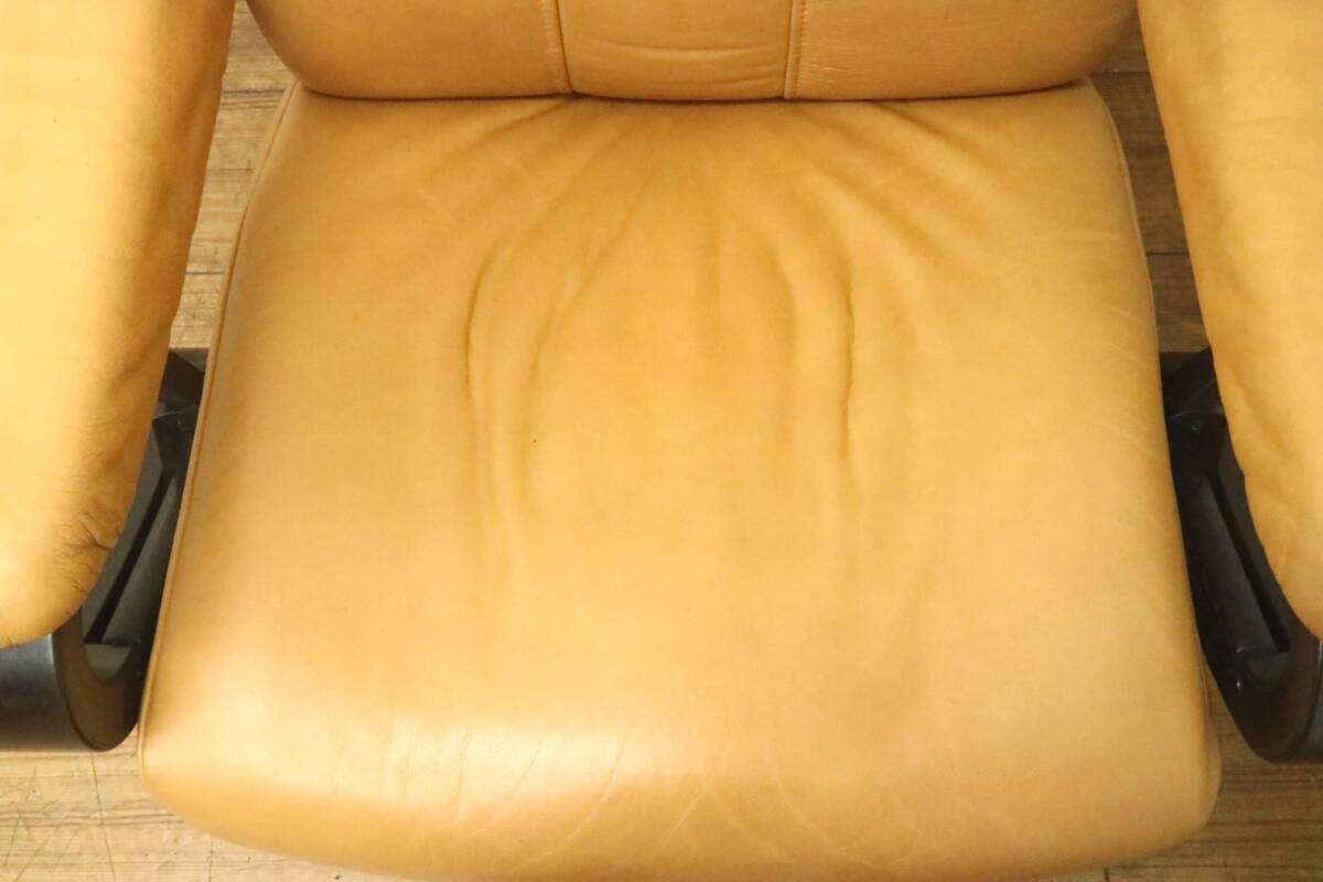 [ pickup possible / Fukuoka city Hakata district ] himollahimola total book@ leather trim ze Lost less chair ottoman set reclining chair 12J568