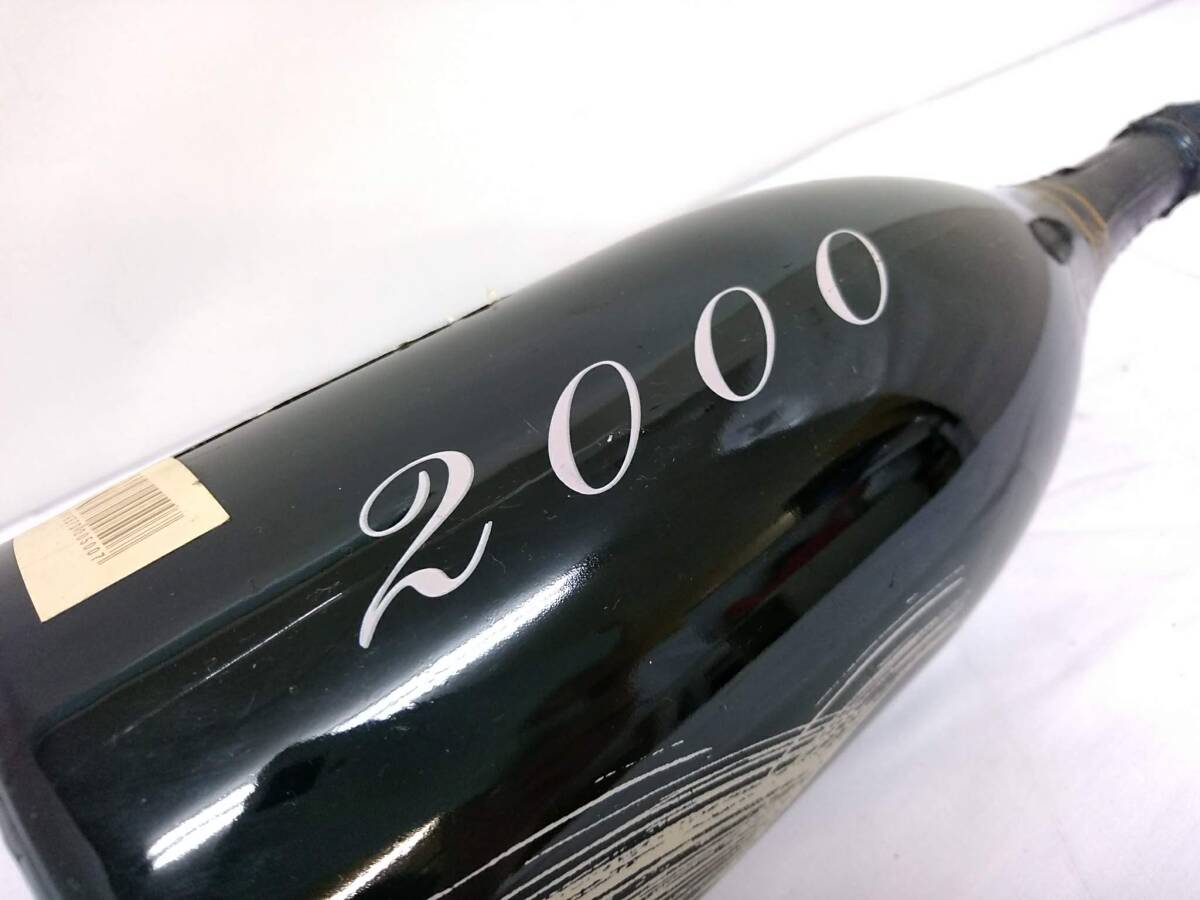 【コレクション放出品 未開栓】TAITTINGER テタンジェ グランクリュ ブリュット 2000年ミレニアムボトル シャンパン 1.5L 12%/8-06OM042103の画像9