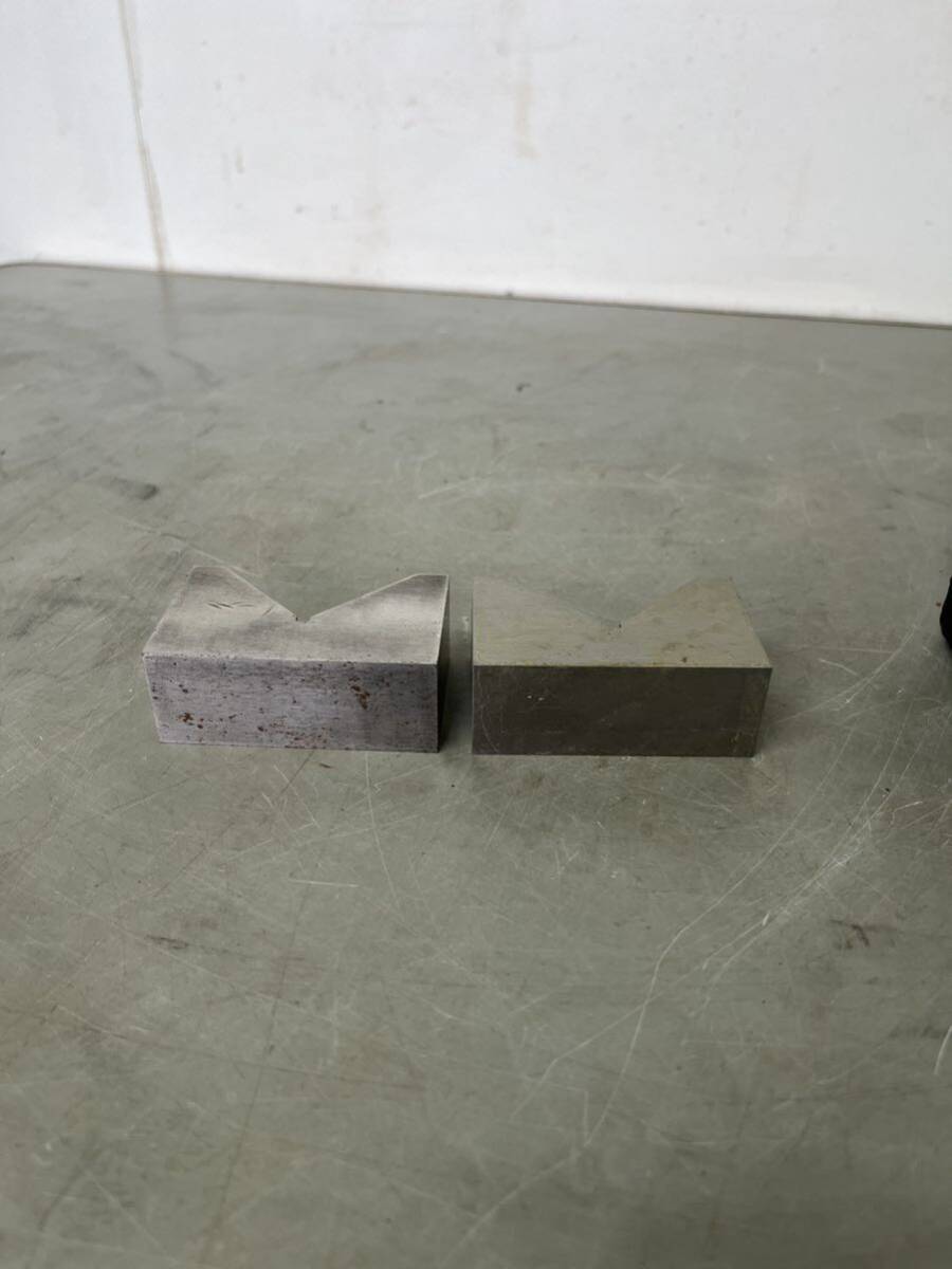 極東精密製作 硬鋼製焼入 Vブロック（焼入）の画像4