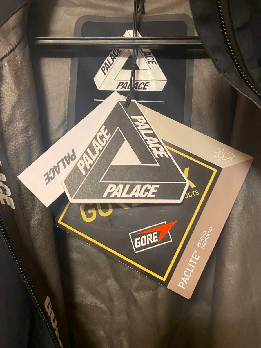 L】PALACE skateboards SS23 Gore-Tex S-Lite Jacket L】PALACE skateboards SS23 Gore-Tex S-Lite Jacket