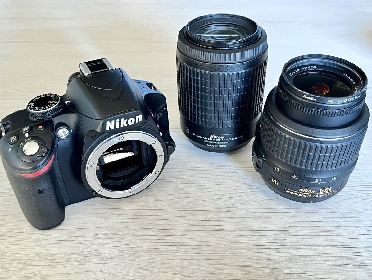 Nikon ニコン D3200 ダブルズームキット ブラック 18-55mm 55-200mm バッテリー 充電器付き_画像2