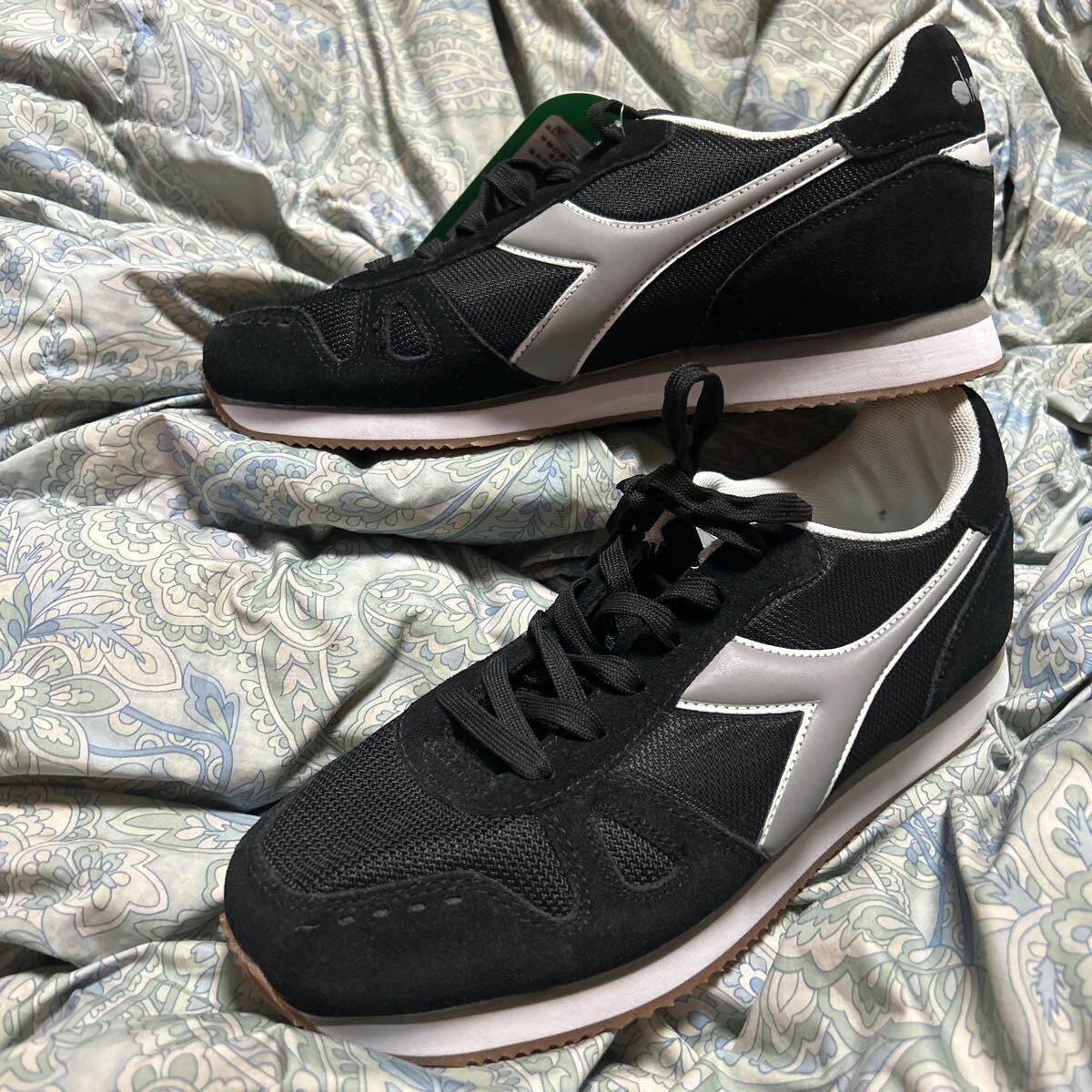 新品未使用！試着のみ！ディアドラ ランニングシューズdiadora メンズ スニーカー SIMPLE Run26.5㎝ 定価7920円 送料全国520円の画像1