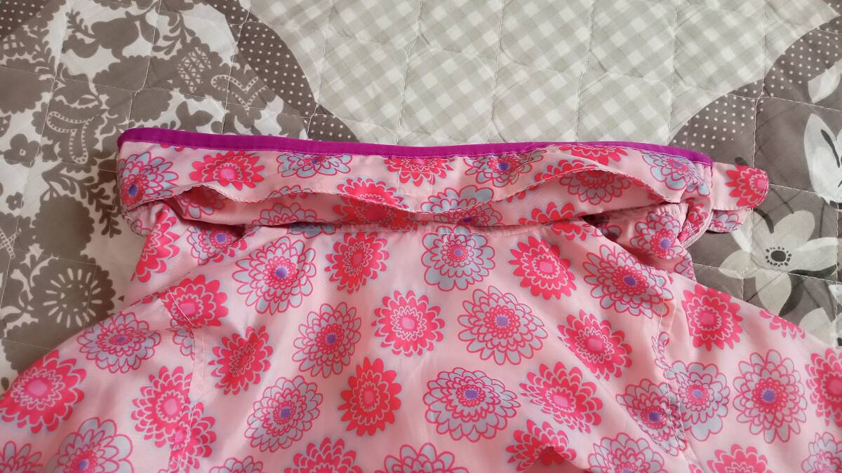 *Bobson. outer / size 120 pink floral print *used*