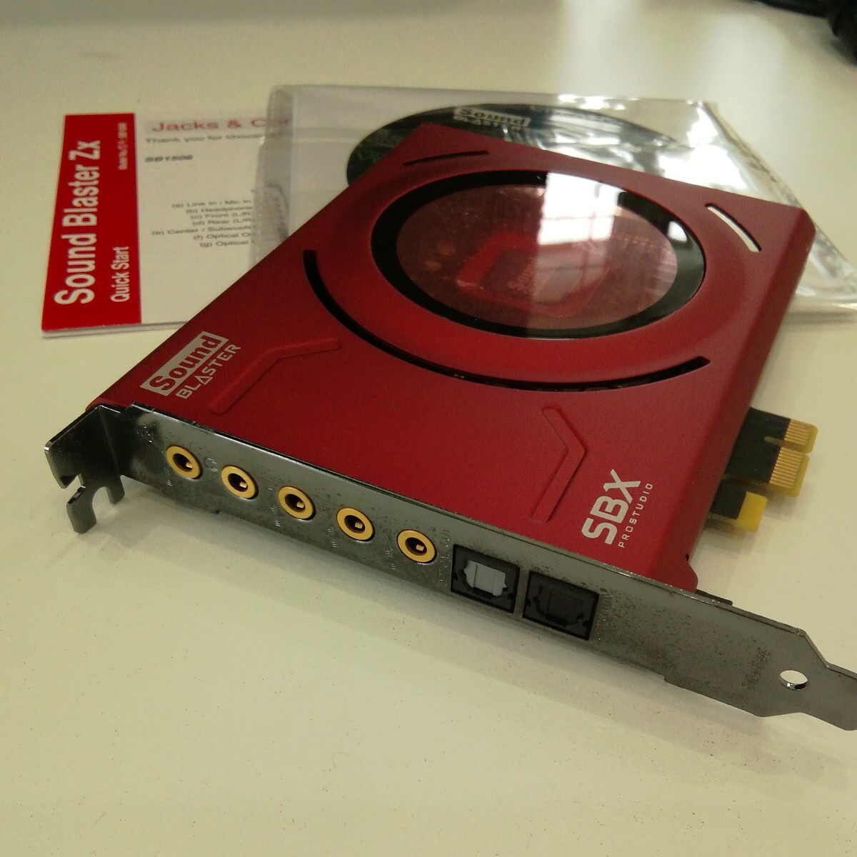 Sound Blaster Z SBX ProStudio 1500 サウンドカードの画像2