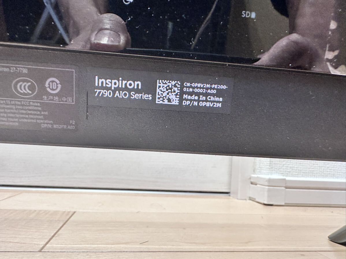 6800円 ジャンク☆27インチ Inspiron 7790 MX110搭載 i7-10510U 6800円 ジャンク☆27インチ Inspiron 7790 MX110搭載 i7-10510U