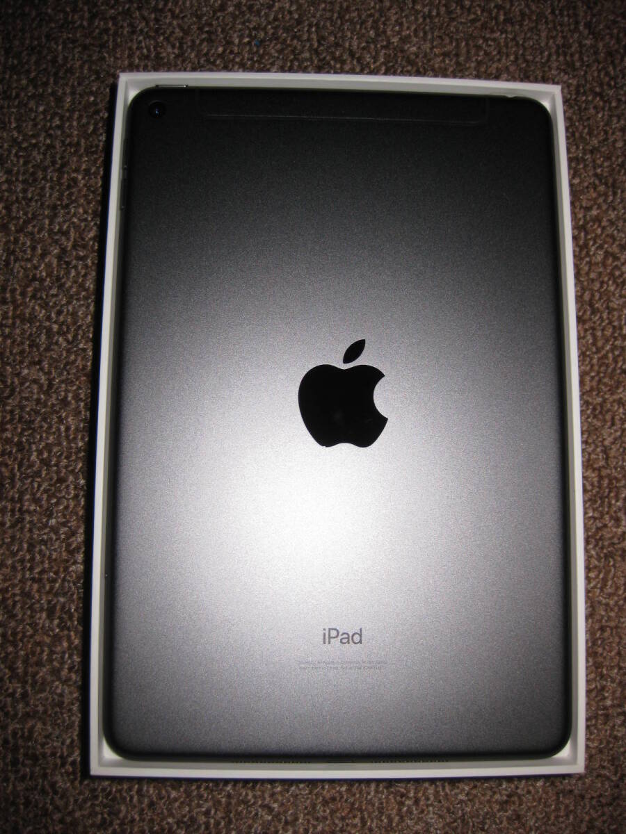 iPad mini 7.9インチ 第5世代 Wi-Fi+Cellular 64GBの画像2