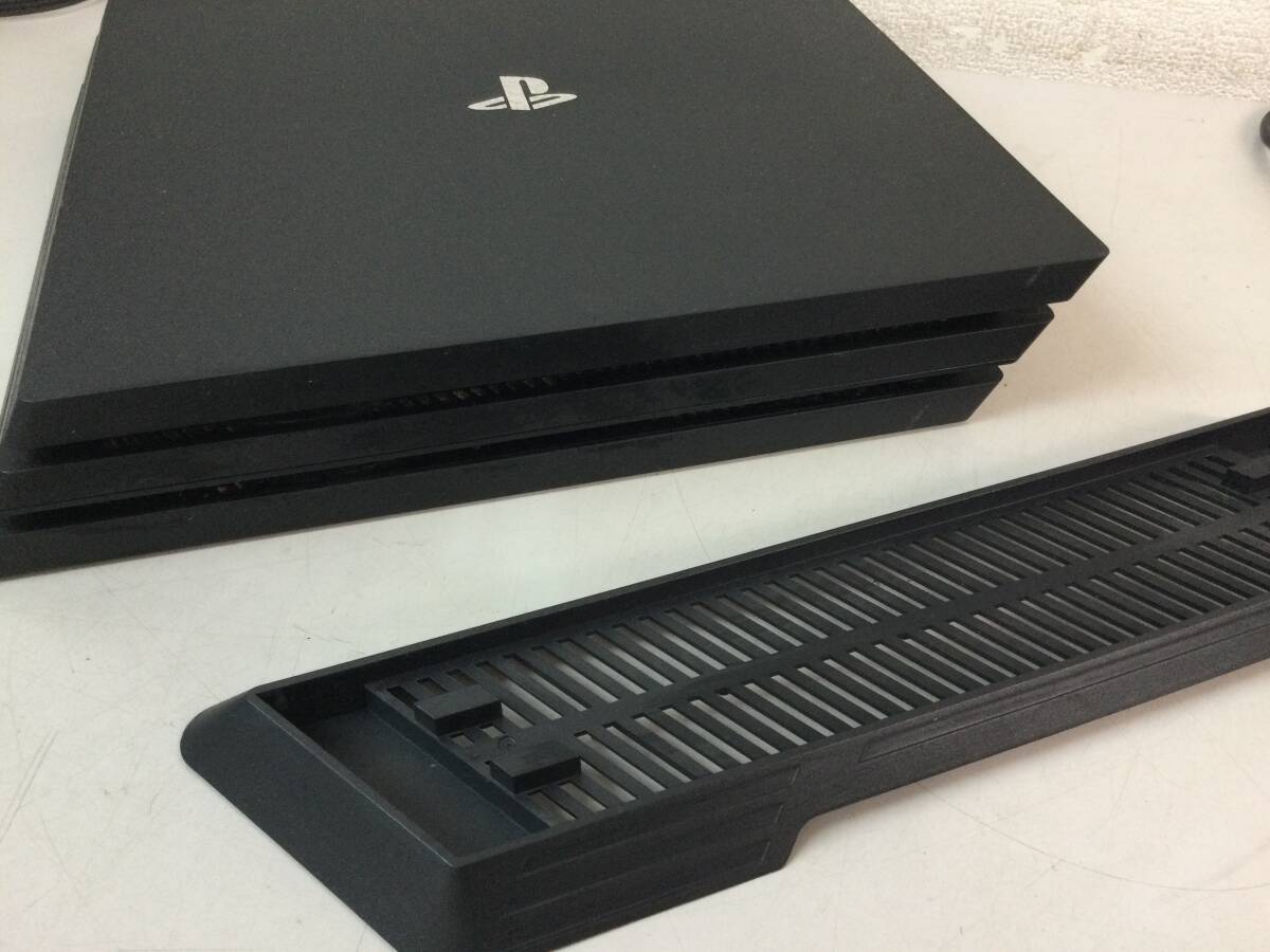 PS4 PlayStation4 Pro 本体 CUH-7000B 1TB ジェットブラック SONY 初期化済み FW11.50の画像6