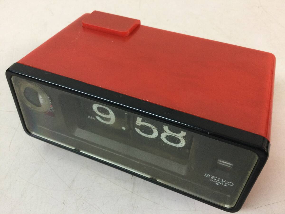 SEIKO セイコー パタパタ時計 目覚まし時計 QUARTZ QN450R 赤 レッド 昭和レトロの画像4