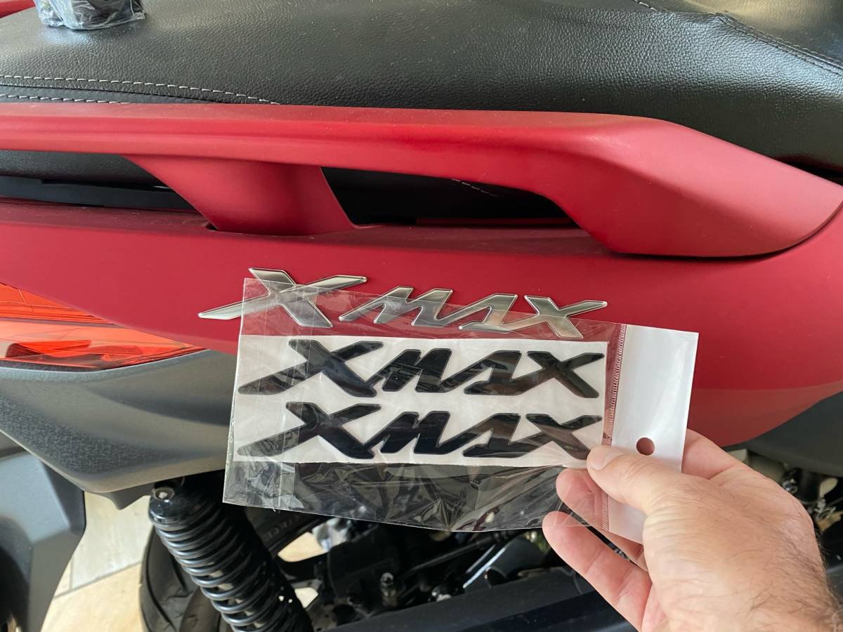 【送料込】XMAX　エンブレムステッカー　黒　2枚一組　X-MAX_画像9