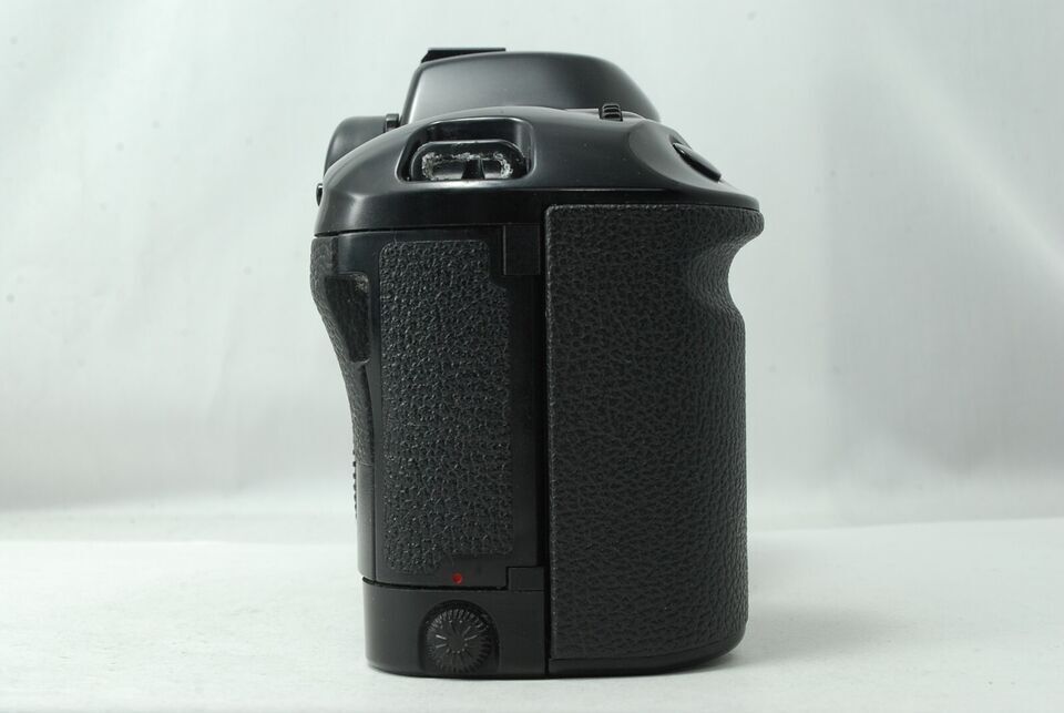 Canon EOS-1N 35mm SLR Film Camera Body Only SN273221の画像3