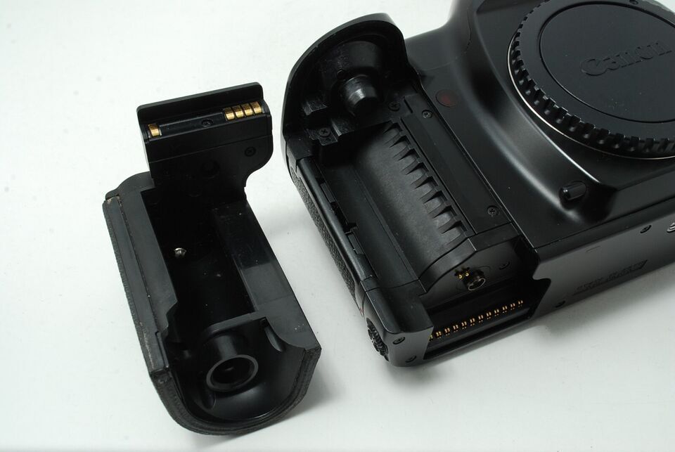 Canon EOS-1N 35mm SLR Film Camera Body Only SN273221の画像8