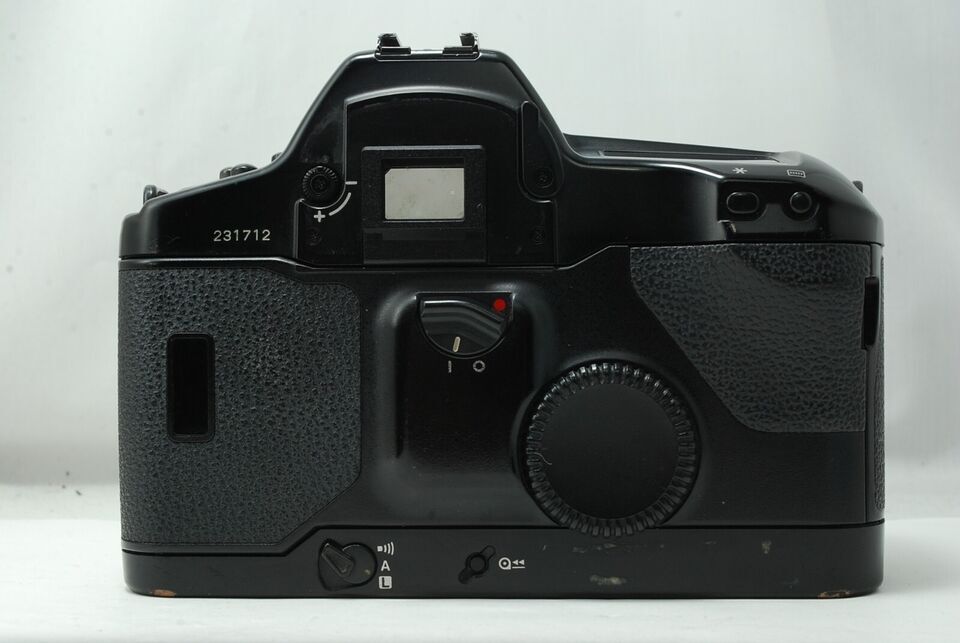 Canon EOS-1N 35mm SLR Film Camera Body Only SN231712の画像4