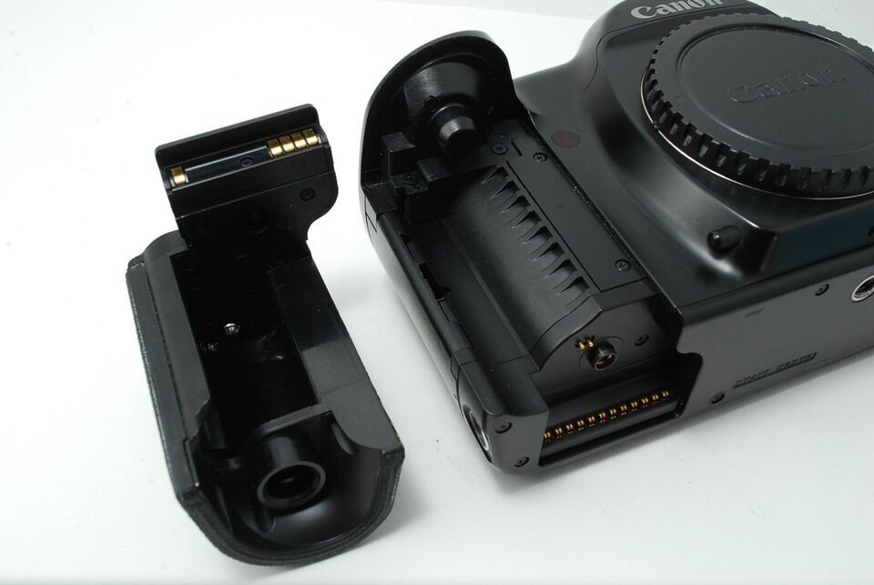 Canon EOS-1 35mm SLR Film Camera Body Only SN144723の画像8
