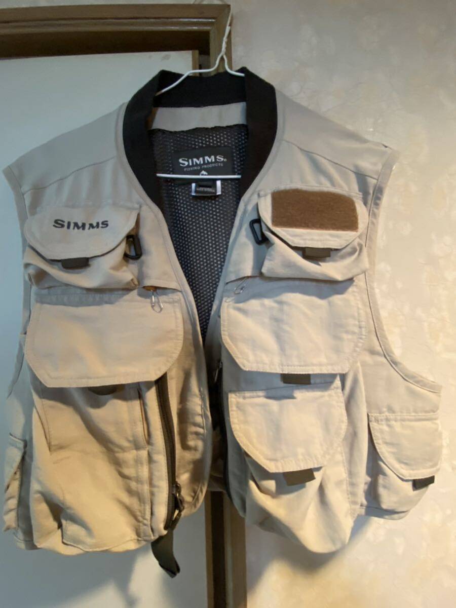 シムス フィッシングベスト SIMMS VEST の画像1