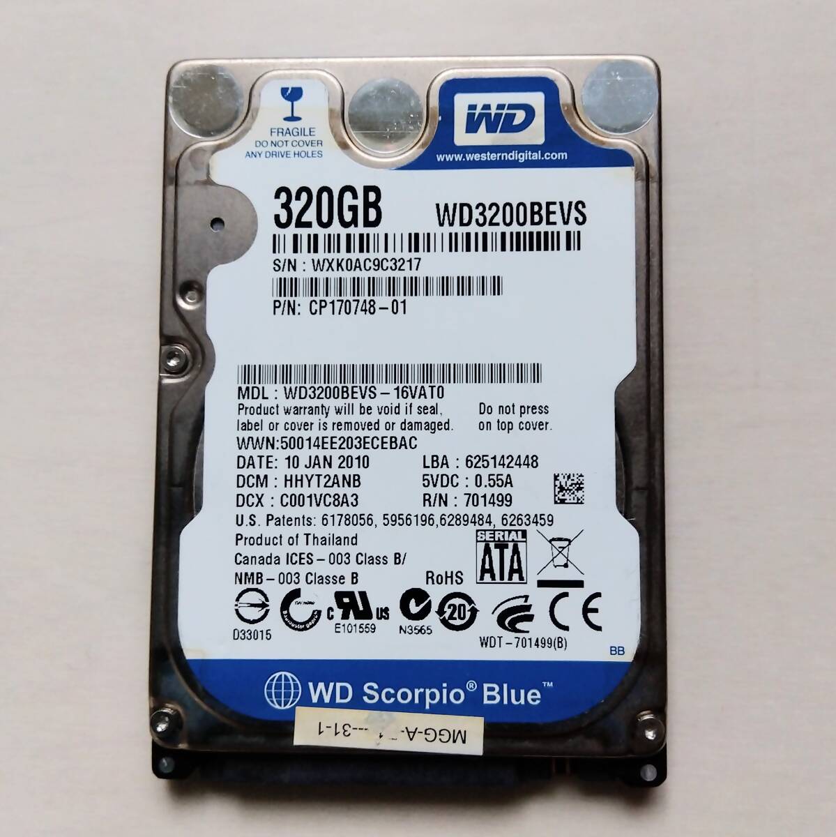 【70】320GB HDD SATA 2.5インチ WD WD3200BEVS ハードディスクドライブ_画像1