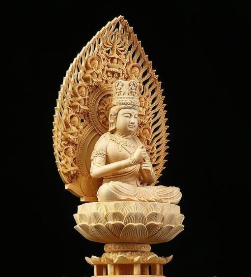 極上品☆総檜材 仏教工芸品 木彫仏教 精密彫刻 仏師で仕上げ品 大日如来座像の画像2