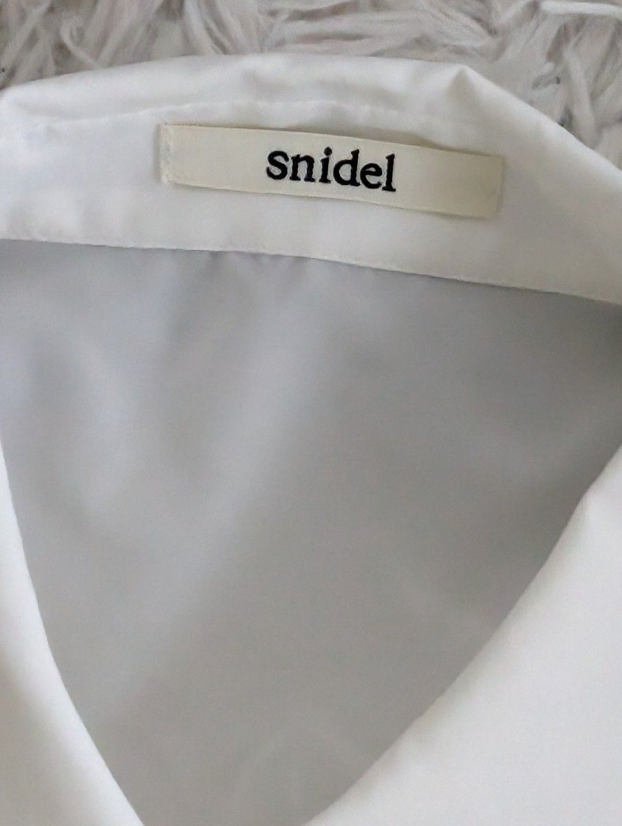 SNIDEL　 ノースリーブ　 ワンピース　ボーダー　 膝丈　Sサイズ　白黒　 