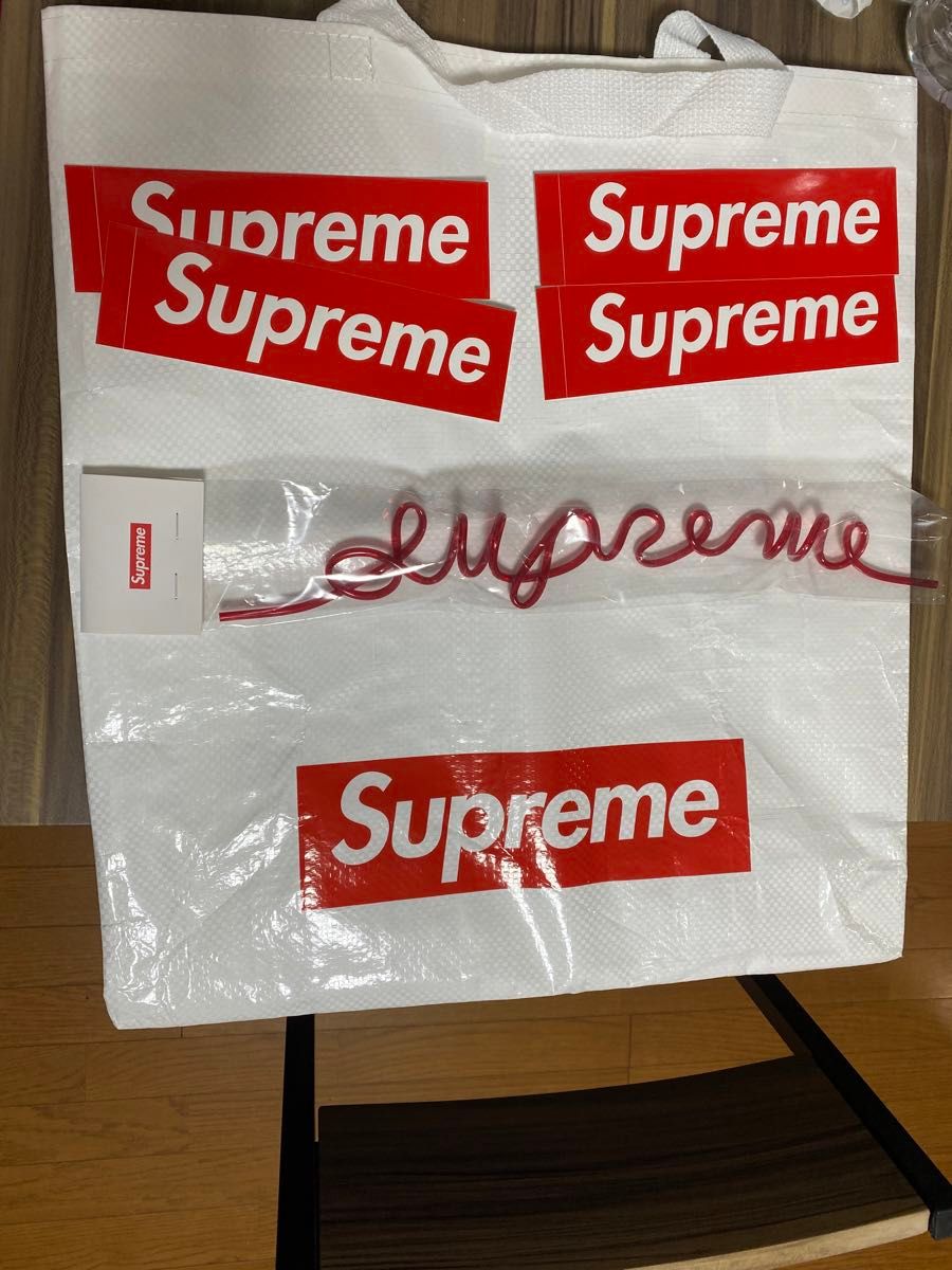 Supreme bag 24SSシュプリーム ノベルティ ノベルティー ストロー ロゴ Box Logo ボックスロゴ ステッカー