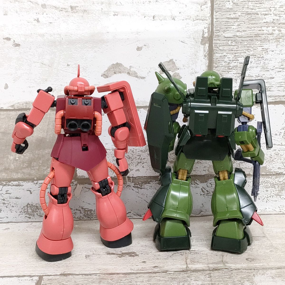 SP20 プラモデル HG 1/144 MS-06S シャア専用 ザク 2 ZAKU Ⅱ RMS-106 HI ZAKU 機動戦士ガンダム 2体セット_画像7