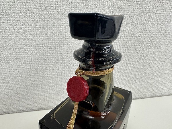 D163-Y31-1110 SUNTORY サントリー ROYAL ローヤル SR ウイスキー 720ml 43% 未開栓 現状品①_画像3