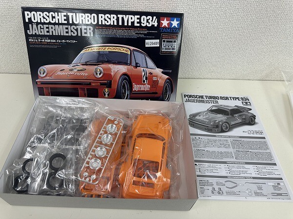 E205-S3-14186 未組立 TAMIYA タミヤ 1/24 ポルシェ ターボ RSR TYPE 934 TURBO 1976 現状品①の画像2