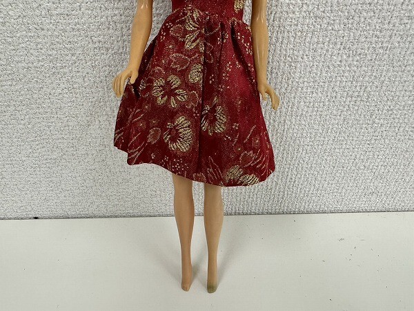 E122-Y31-1076 マテル社 バービー人形 着せ替え人形 1966年 MATTEL 現状品①の画像3