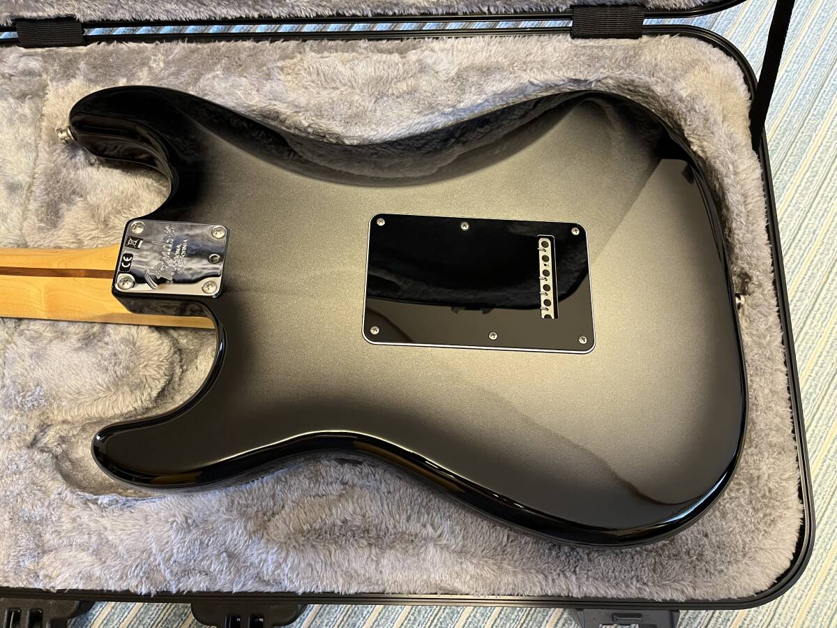 レア Fender American Professional Stratocaster Limited Edition Silverburst HSS 美品の画像7
