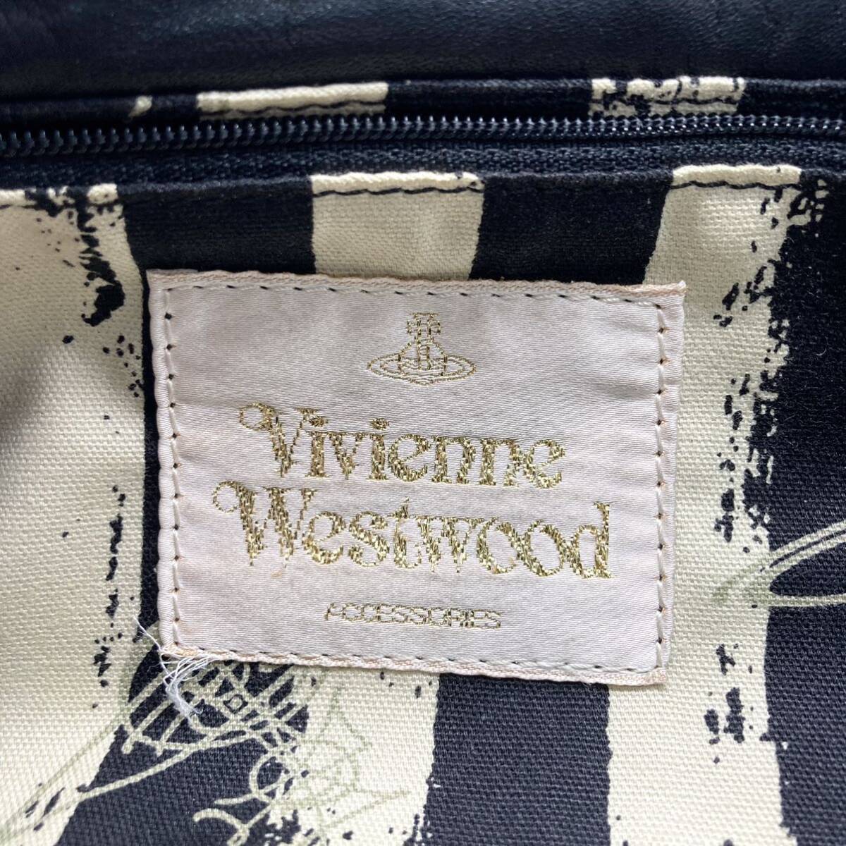 稀少●Vivienne Westwood ヴィヴィアンウエストウッド アコード ショルダーバッグ メッセンジャーバッグ ブラック 型押し オーヴ レザーの画像10