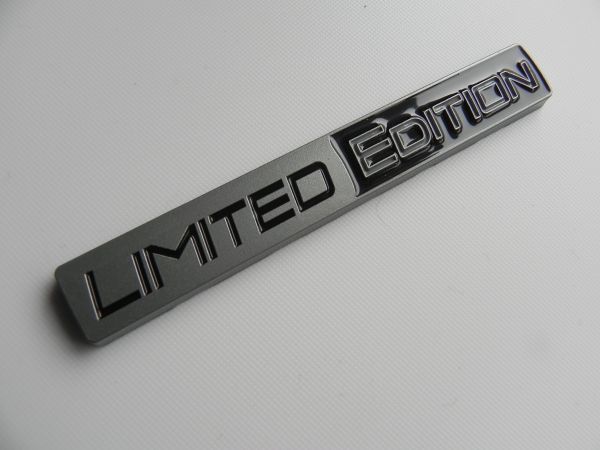 ★Limited Editionリミテッド◆３Dメタル エンブレム ステッカー１枚/ 旧車トヨタ 日産 スズキ ダイハツ 三菱 ホンダＶＷ_画像1