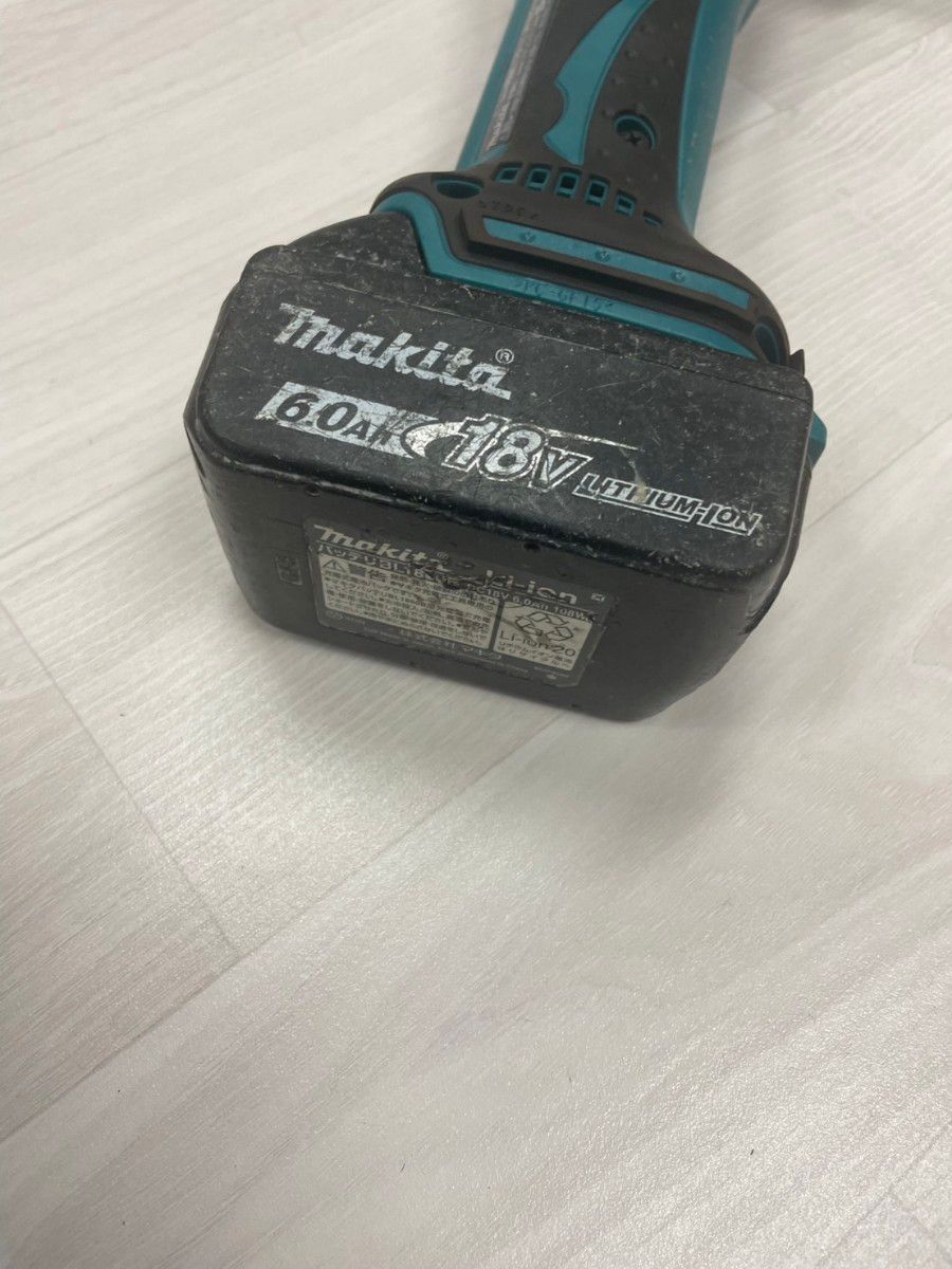 makitaニブラ　JN161D  18V　バッテリー付き