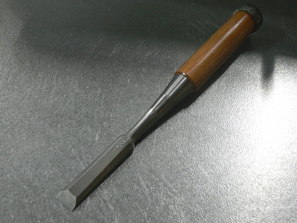 越後三条 鑿鍛冶 名工 岡山猛 山弘 作 5分 磨仕上 白紙一号 松炭焼入 面取 大入 追入 造作（市弘 清忠 長弘 清久 舟弘 海弘 常弘 國慶）
