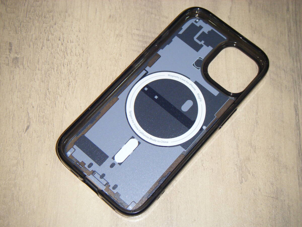 Spigen iPhone 15 ケース ZERO ONE　MagSafe対応 MIL規格取得_画像2