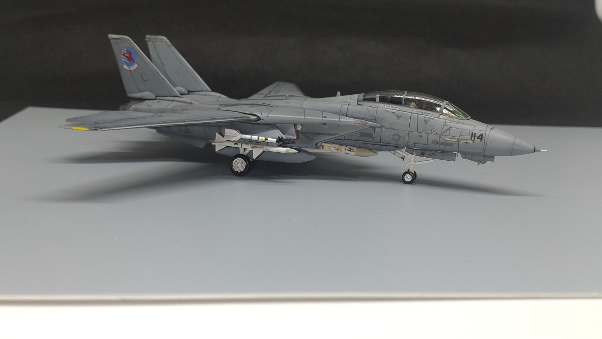 ☆1円スタート☆ トップガン 1/144 F-14A トムキャット マーヴェリック・グース 完成品