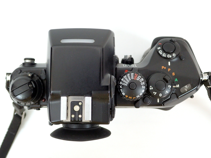 565【売切り】Nikon ニコン F4 フィルム一眼レフカメラ マイクロレンズ付き AF MICRO NIKKOR 60mm F2.8Dの画像4