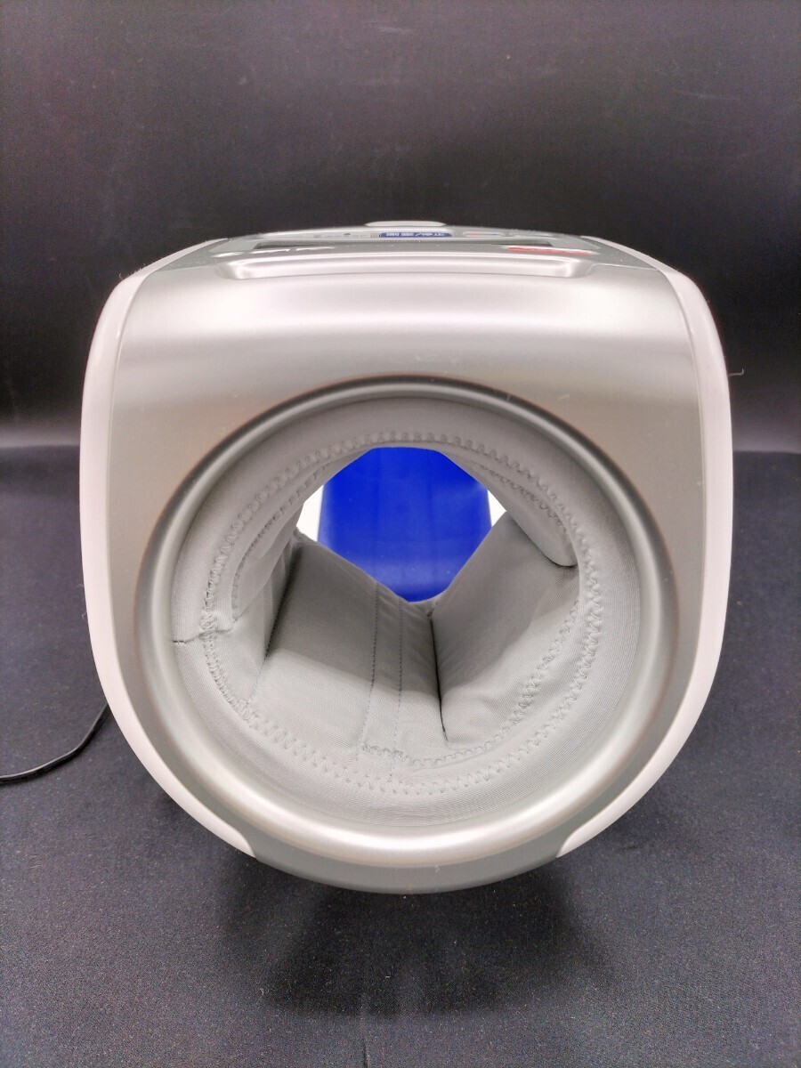 オムロン デジタル自動血圧計 HEM-1020 スポットアーム デジタル自動血圧計 自動電子血圧計 上腕式血圧計 アダプター付き 乾電池式 OMRONの画像4