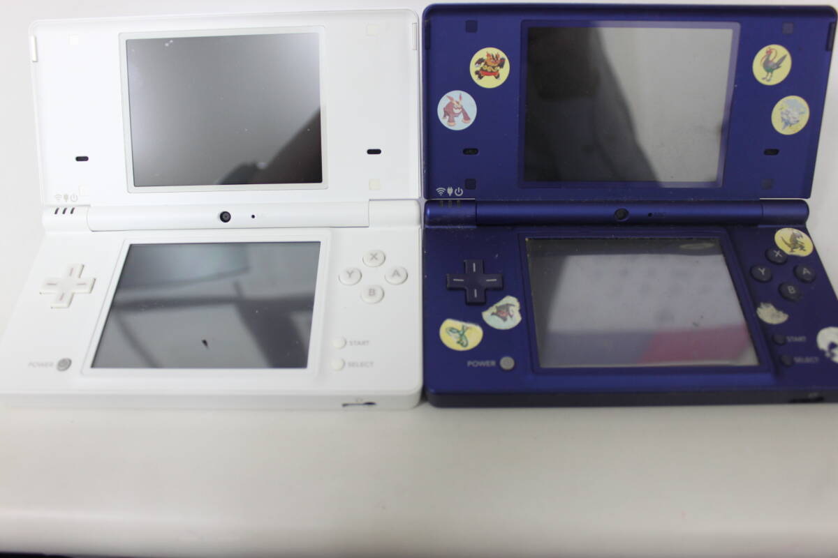 〇中古品 保管品 動作未確認 NINTENDO ニンテンドー DSi 2個セット ゲーム機/激安1円スタートの画像1
