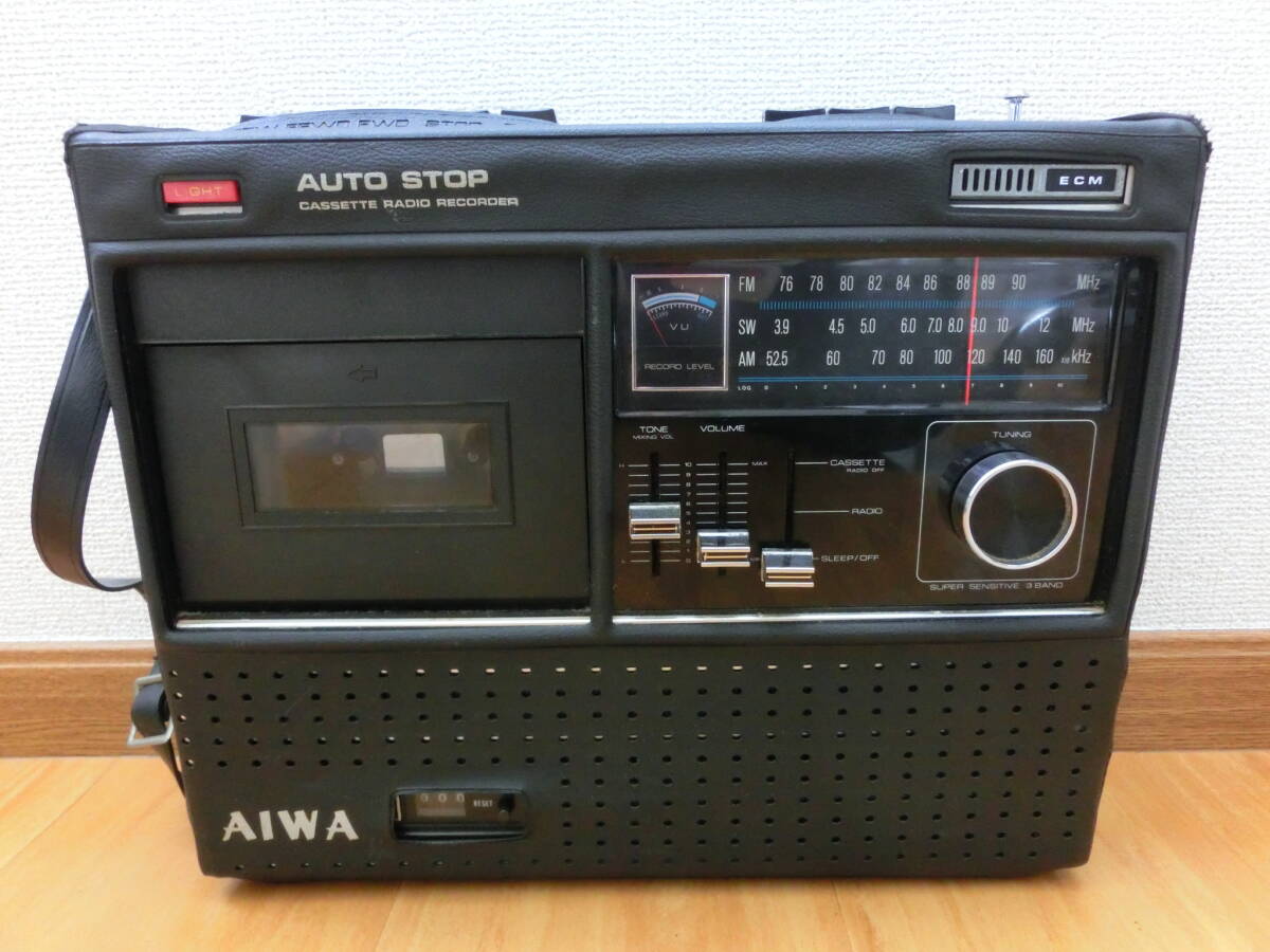 中古品 保管品 動作未確認 AIWA アイワ カセットラジオレコーダー ラジカセ ３バンド カバー付き TPR-210/激安1円スタートの画像1