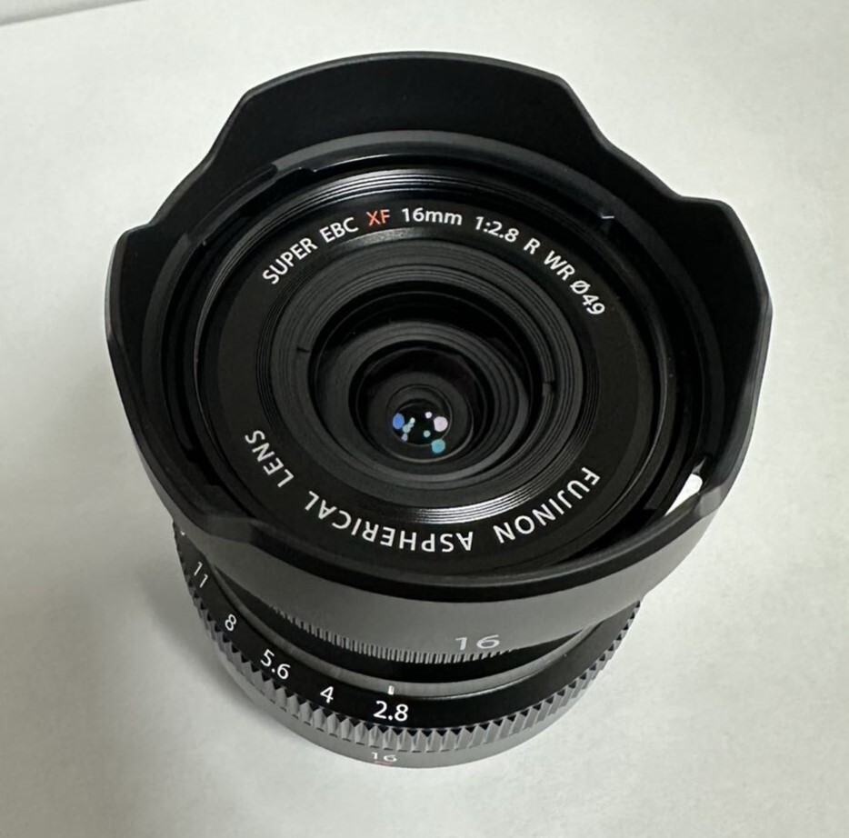 12172円 富士フイルム 交換用レンズ XF16mmF2.8 R WR Xマウント 12172円 富士フイルム 交換用レンズ XF16mmF2.8 R WR Xマウント