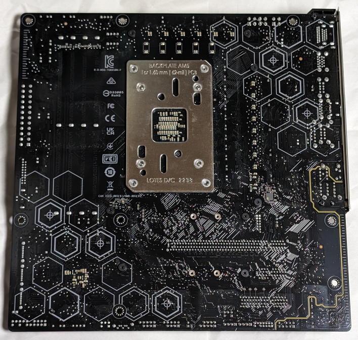 新品未使用 ASUS B650M-PLUS MicroATX AM5 最新 AMD Ryzen対応_画像3