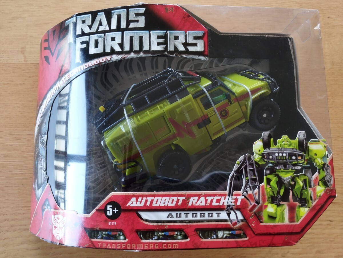 新品未開封 ハズブロ トランスフォーマー ラチェット TRANSFORMERS RATCHET_画像1