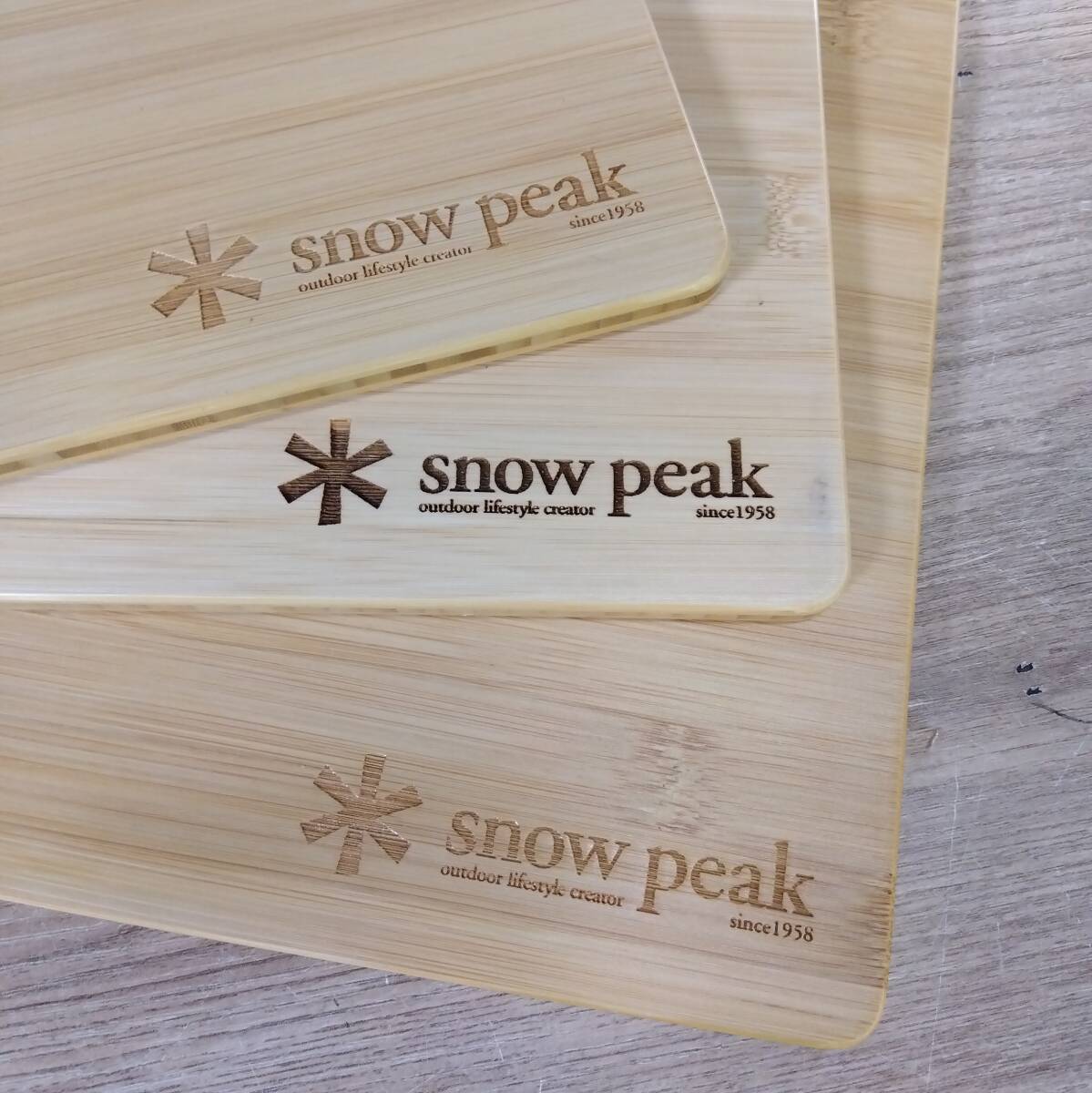 美品 スノーピーク IGT ブラック セット snowpeak ウッド テーブル 竹 脚 チェア バーベキュー アウトドア キャンプ tmc02055223の画像3