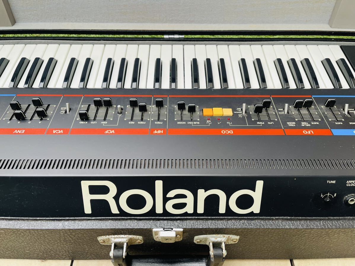 Roland ローランド JUNO-6 ジュノー6 アナログシンセサイザー ケース付 の画像4