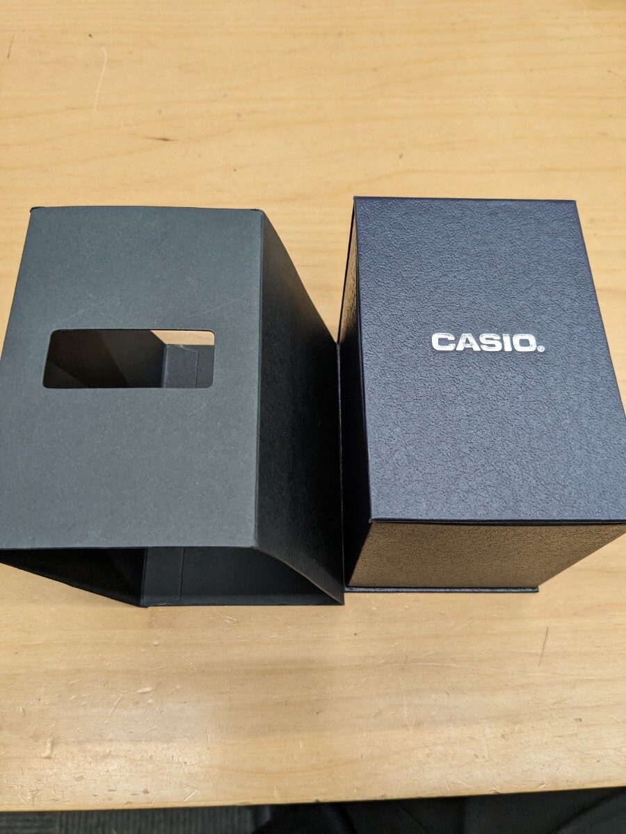 【c395】【未使用品・稼働品】 CASIO カシオ ウェーブセプター マルチバンド6 電波ソーラー ホワイト 腕時計 LWA-M145の画像4
