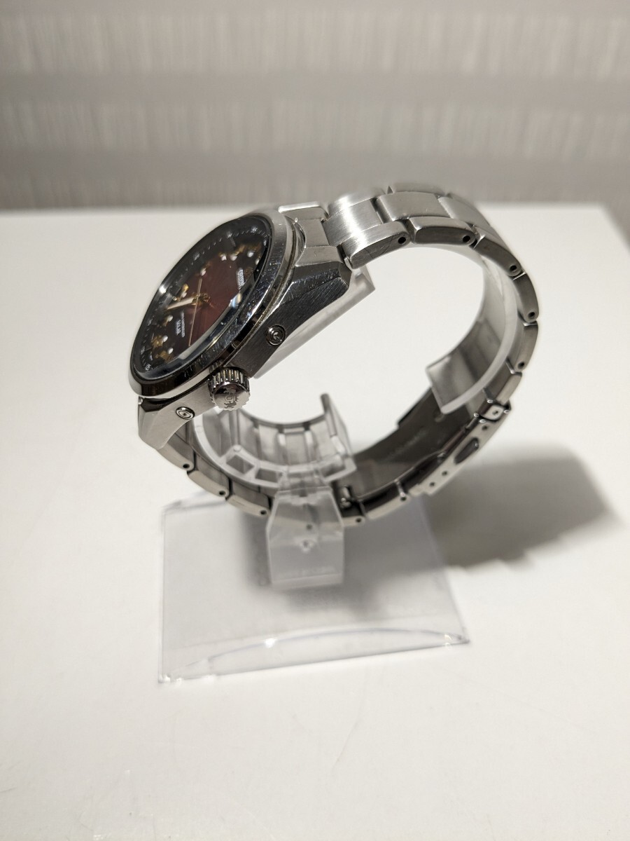 【F771】【稼働品】 ORIENT オリエント SE01-C0-B カットガラス 電波ソーラー メンズ 腕時計_画像3