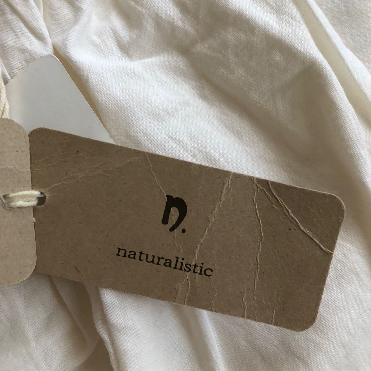 新品未使用■ Naturalistic 　インナー用  ペチスカート  裾カットワーク刺繍  M～L