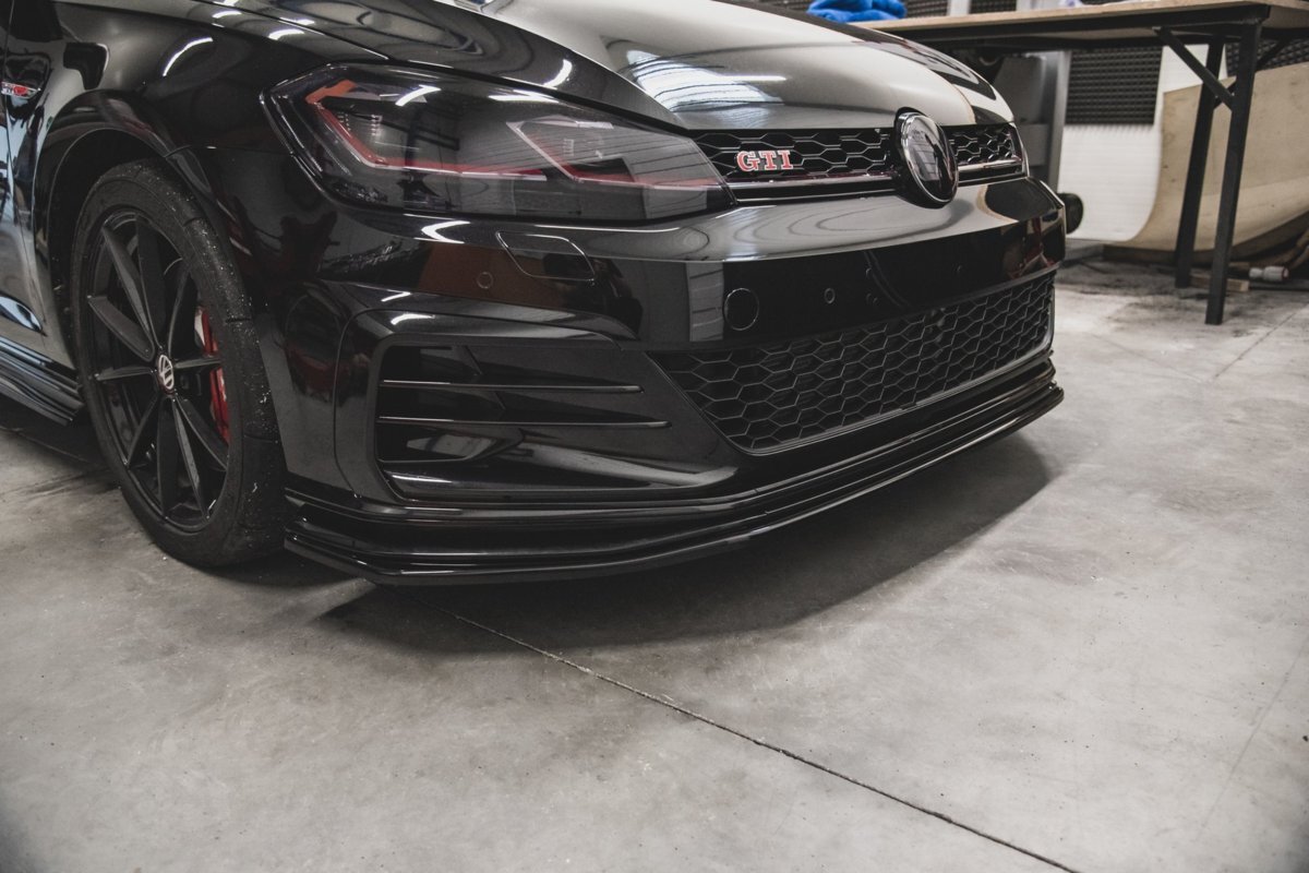 フォルクスワーゲン ゴルフ GTI TCR 限定車 '19～'20 社外 ABS製 フロントスプリッター スカート/スポイラー/リップ グロスブラック 未使用_画像2