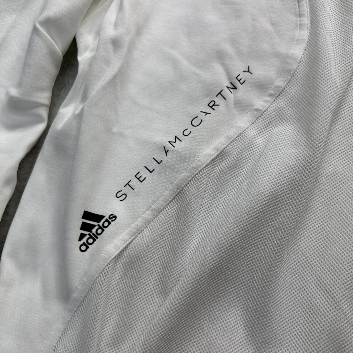  новый товар не использовался XL размер adidas by Stella McCartney Adidas Stella McCartney long T футболка tops сетка сотрудничество белый 