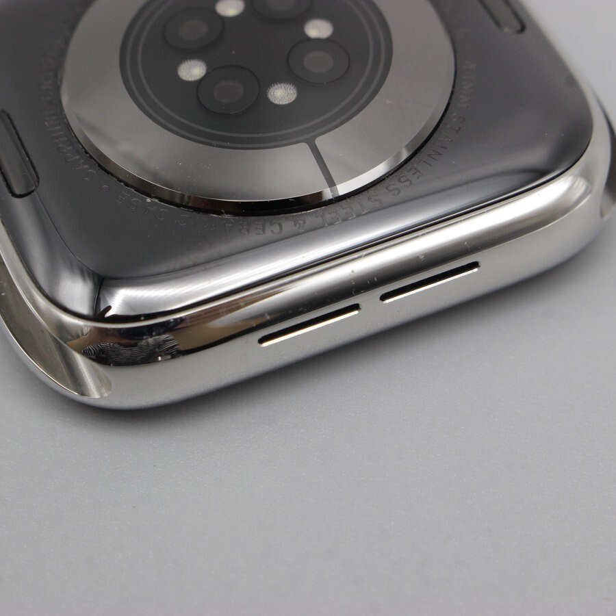 Apple Watch Series6 44mm GPS+Cellular M09D3J/A シルバーステンレススチールケース/ホワイトスポーツバンド アップルウォッチ 本体_画像5