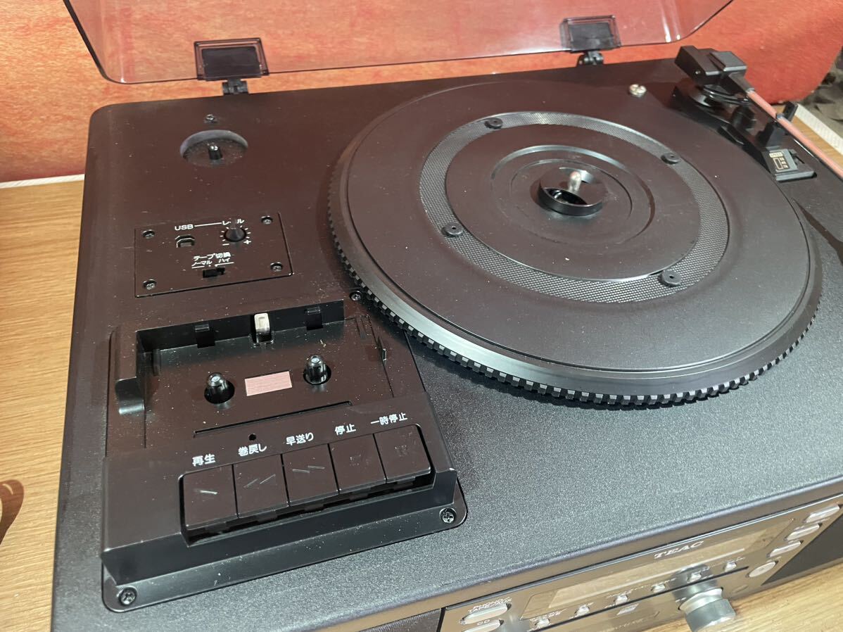 ① TEAC CDレコーダーシステム / モデル LP-R550USB 中古品 一部簡単動作確認済み 詳細動画付き の画像3